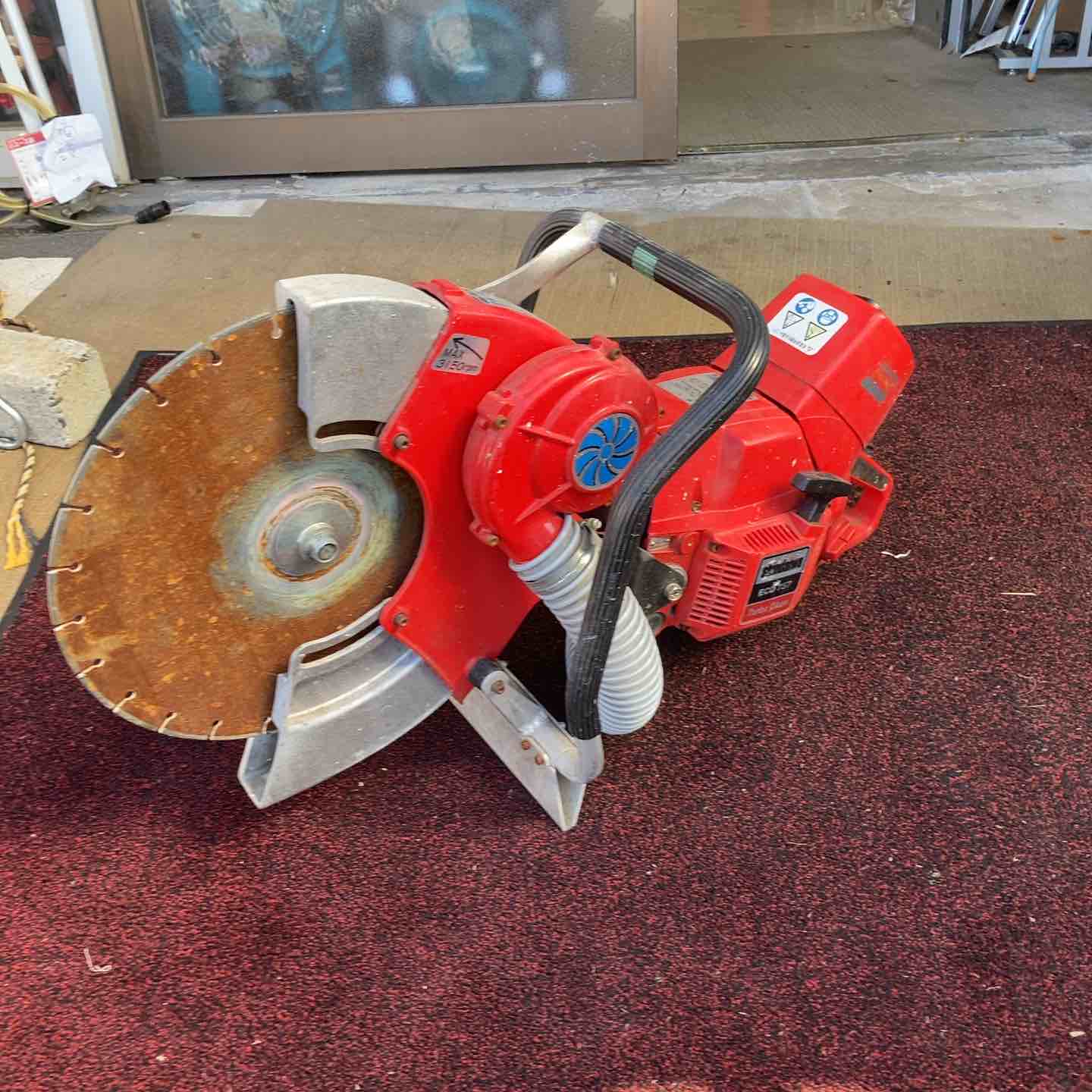 ☆ 中古 SHINDAIWA 新ダイワ エンジンコンクリートカッター ECLD7412S 