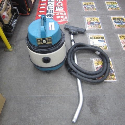 KJ様　マキタ 473 連動付き 集じん機 OH済み マキタ 乾湿両用集塵機473 集塵容量15L 吸水量12L - マキタ