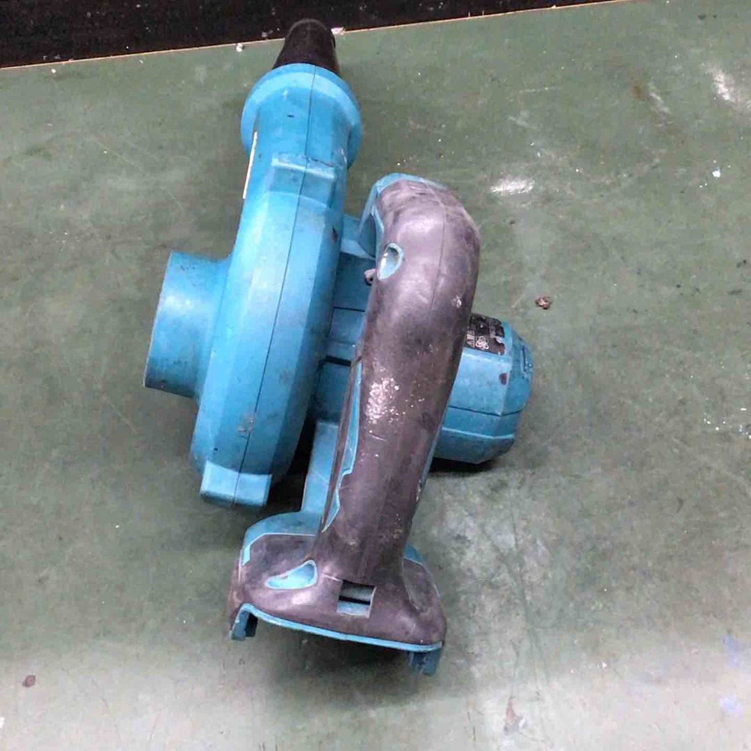 ★マキタ(makita) コードレスブロワ UB185DZ【戸田店】