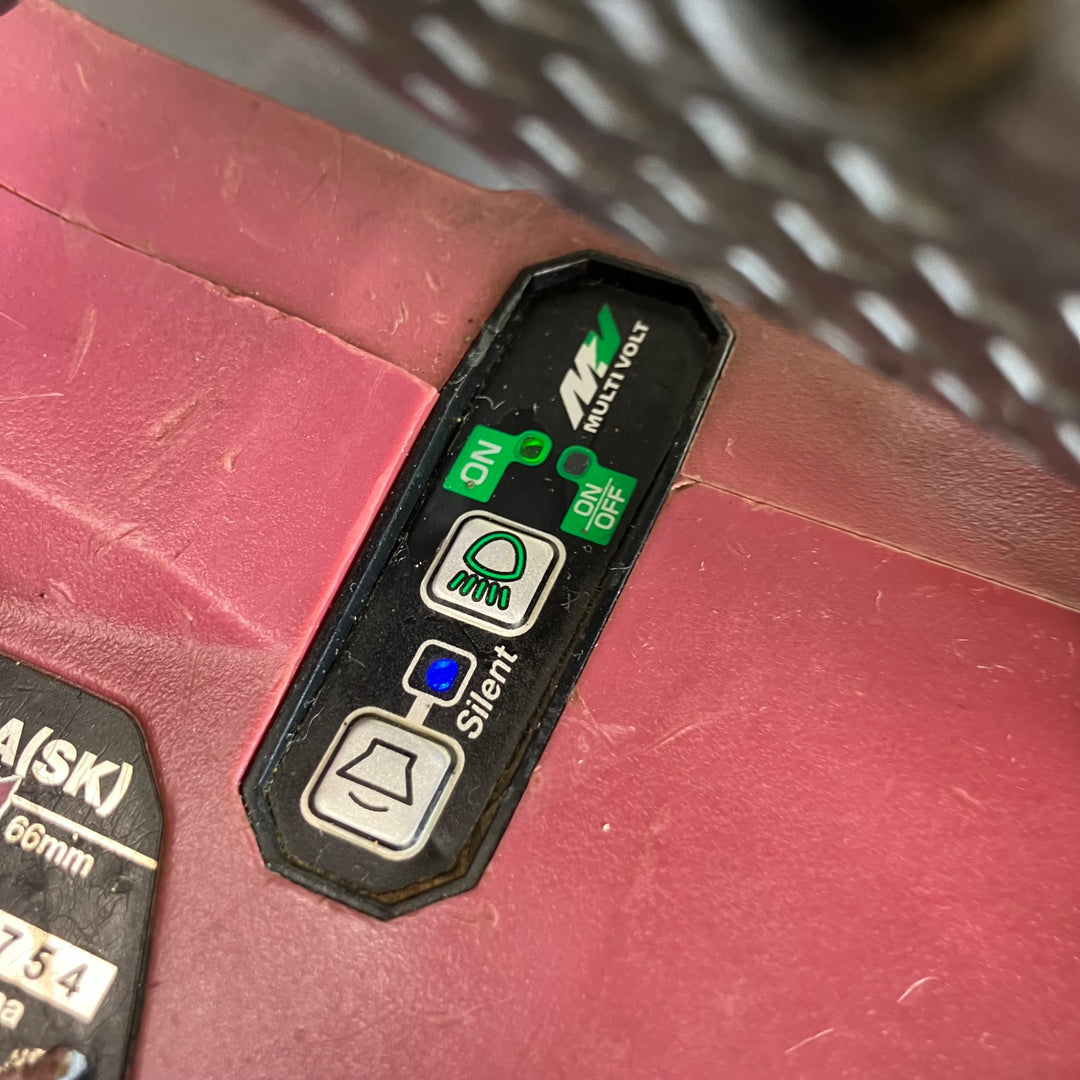 ◇ハイコーキ(HIKOKI ※旧:日立工機) コードレス丸のこ C3606DA(SK)(NNR)【越谷店】