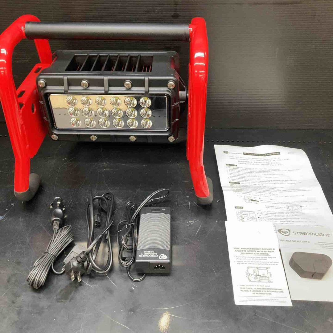 【421】ストリームライト(STREAMLIGHT) 46003 ポータブルシーンライトII 100V 赤 強力ライト【川越店】