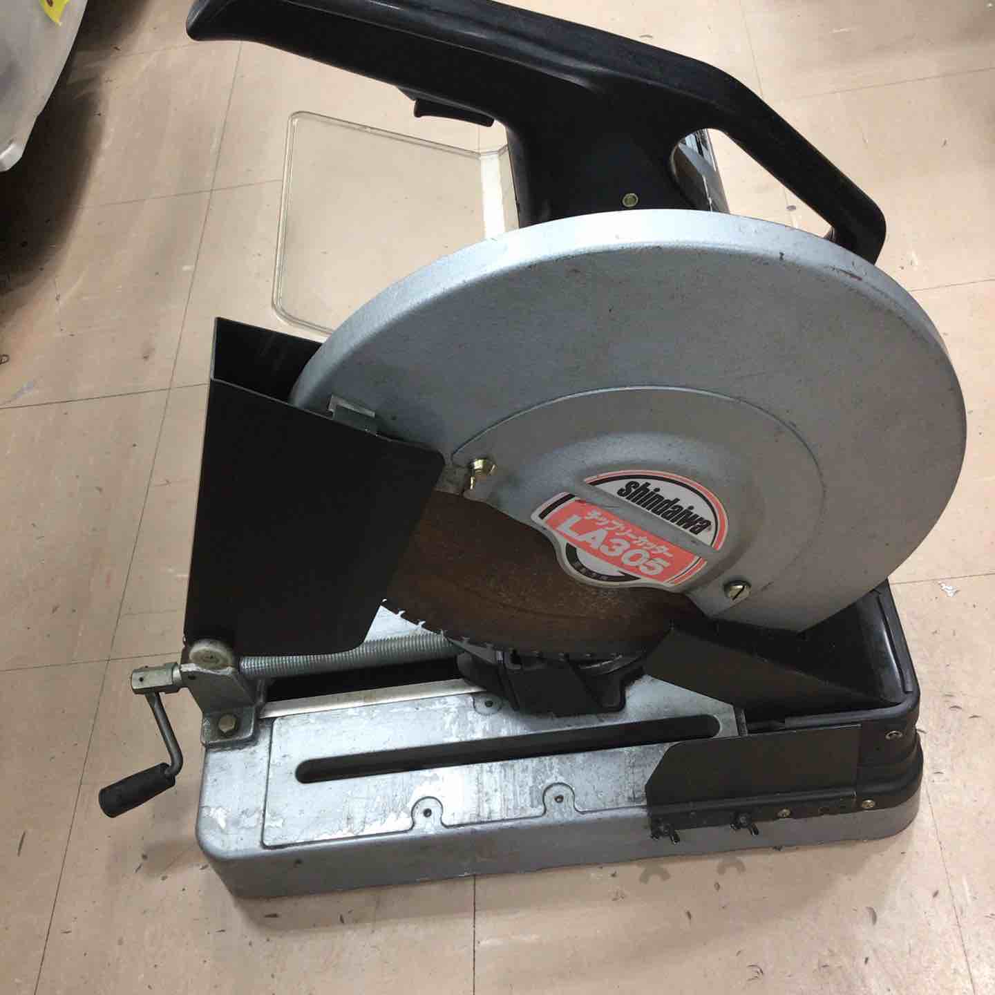 中古】新ダイワ(Shindaiwa) チップソーカッター LA305【草加店