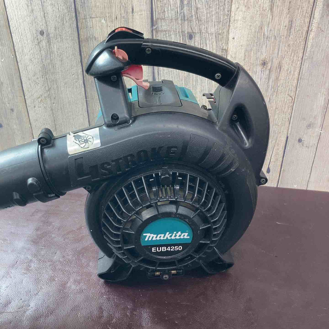 【中古品】 マキタ(makita) エンジンブロワ EUB4250SP　ブロワ機能のみ 【東大和店】