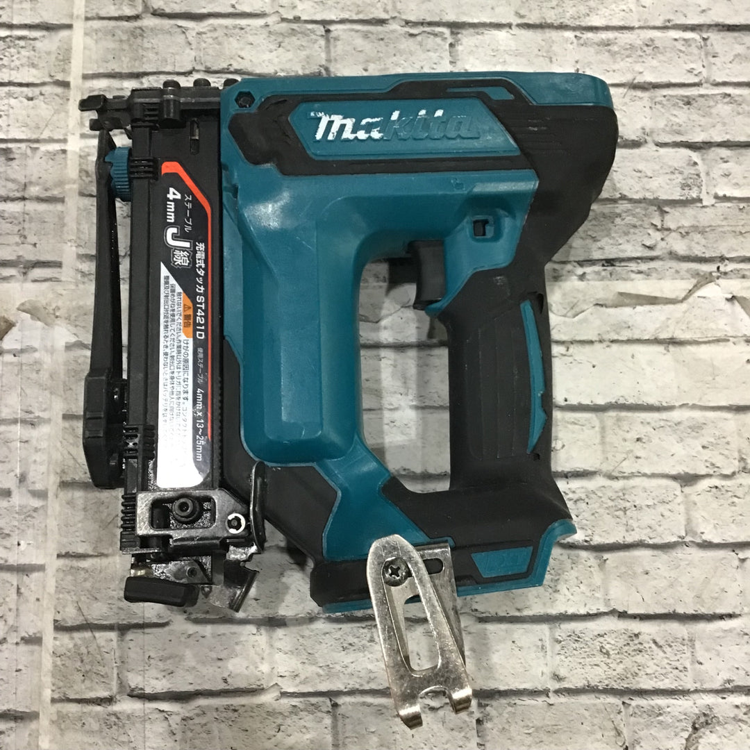 ★マキタ(makita) コードレスタッカー ST421DZK【川口店】