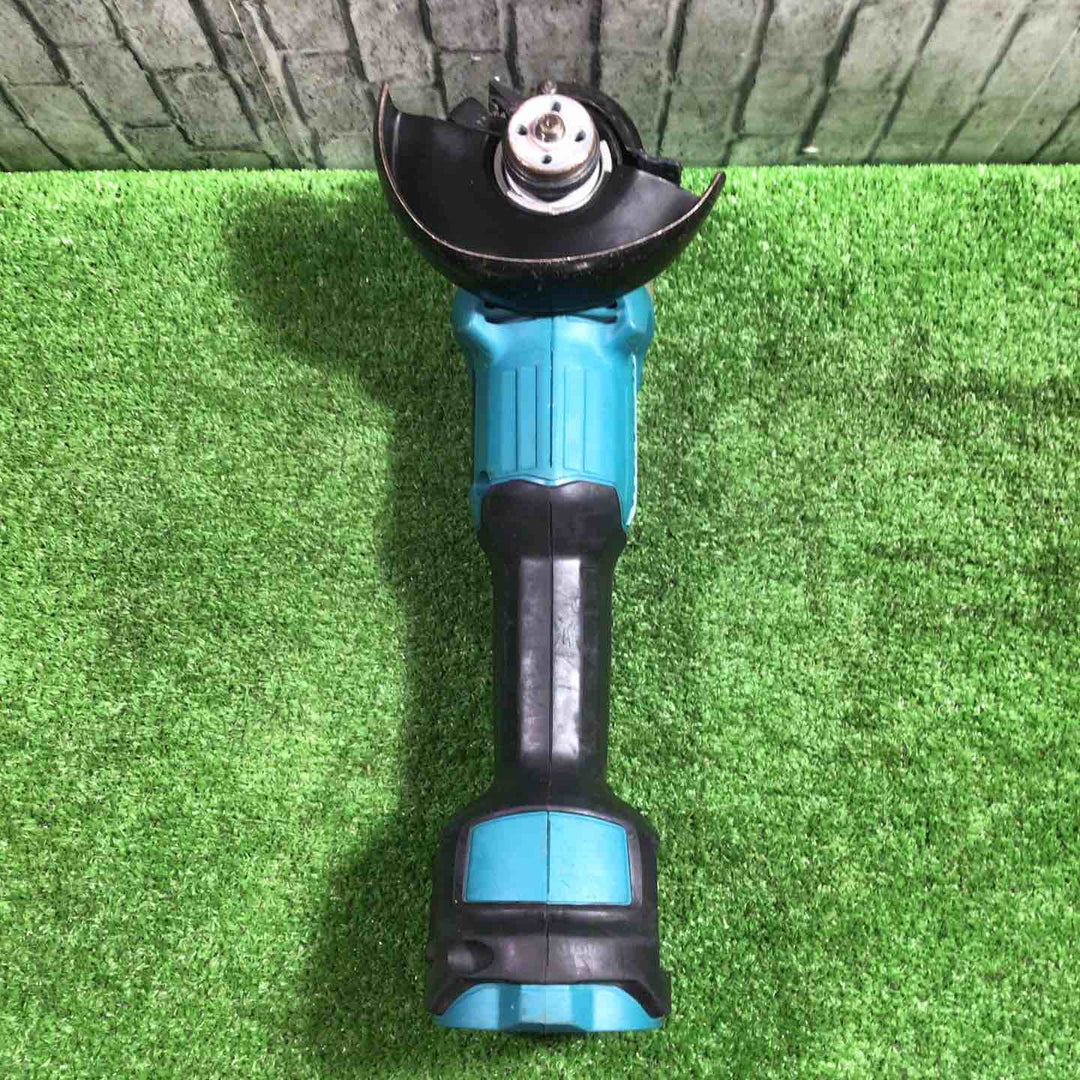 ◇マキタ(makita) 100mm コードレスディスクグラインダ GA403DZN (AG403DN)【川口店】