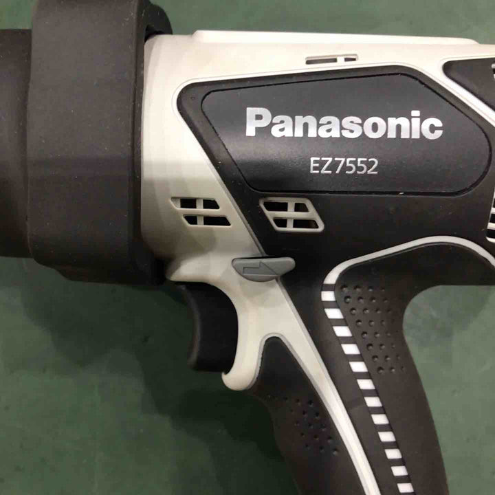 ◇パナソニック(Panasonic) コードレスインパクトレンチ  EZ7552LS2S-H【川口店】