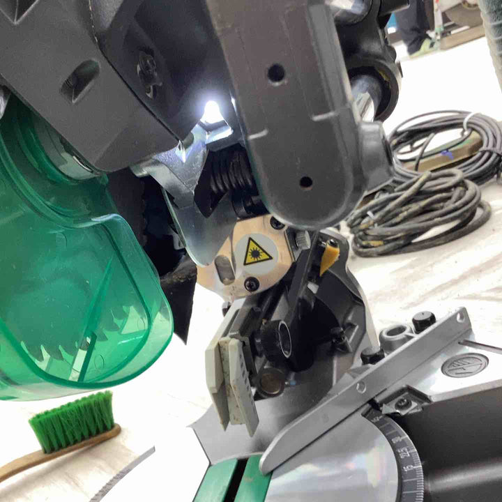 ★ハイコーキ(HIKOKI ※旧:日立工機) コードレス卓上スライド丸のこ C3606DRB(NN)【越谷店】