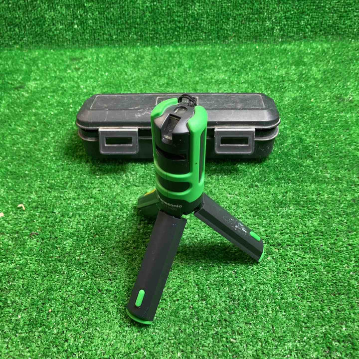 パナソニック(Panasonic) レーザー墨出し器 墨出し名人 十字・地墨 BTL1100G【川崎店】