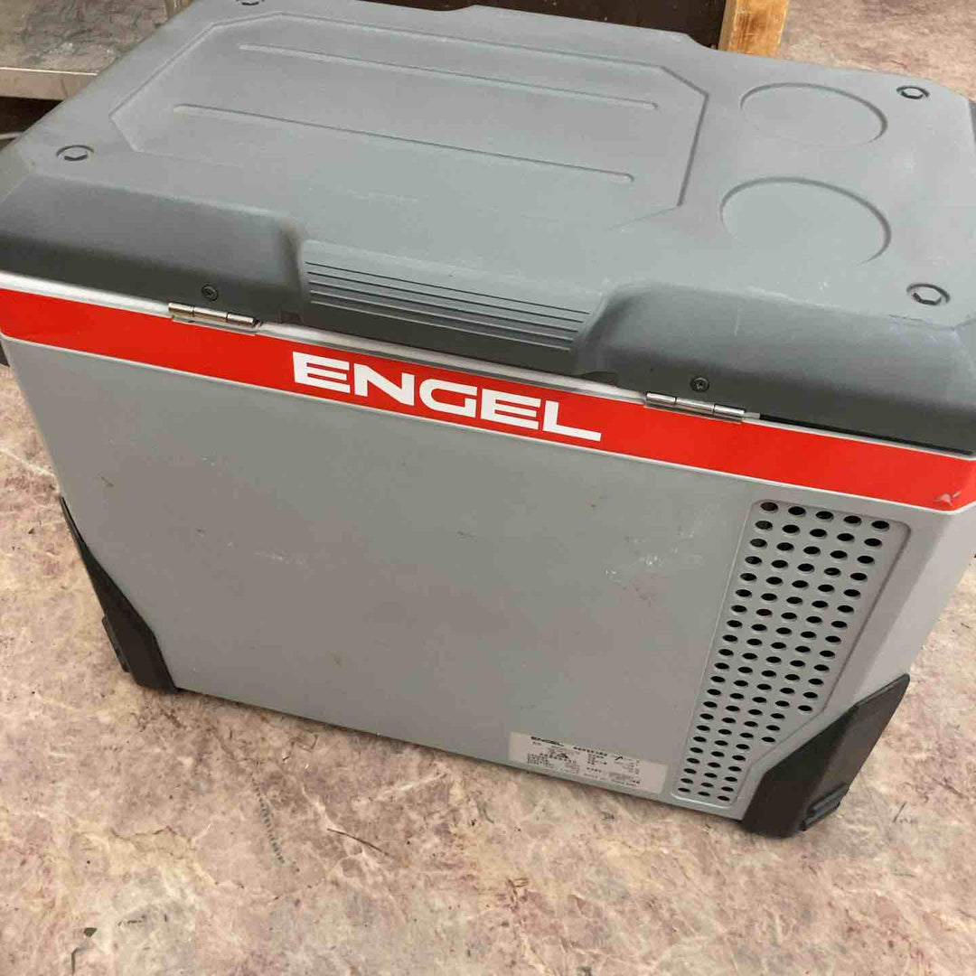 エンゲル ENGEL 電気冷蔵庫 MR040F-D1-GL 38L【所沢店】