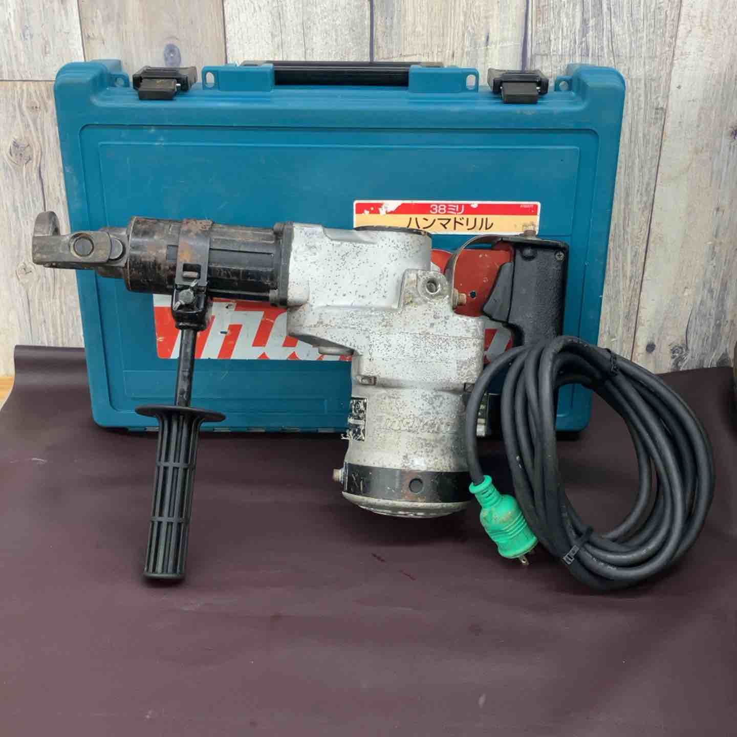 【売切り】 1円～ makita マキタ 38mm ハンマドリル HR3811 ドリルビットおまけ マキタ makita 38mmハンマードリル HR3850の中古 中古C傷汚れあり