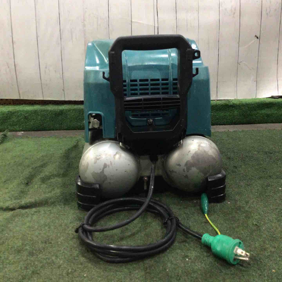 ★マキタ(makita) エアコンプレッサー AC500XLH 動作確認済【川口店】