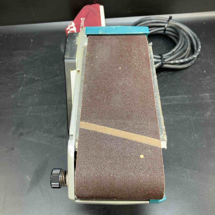 マキタ(makita) ベルトサンダ 9404 サンディングベルト付き【川越店】