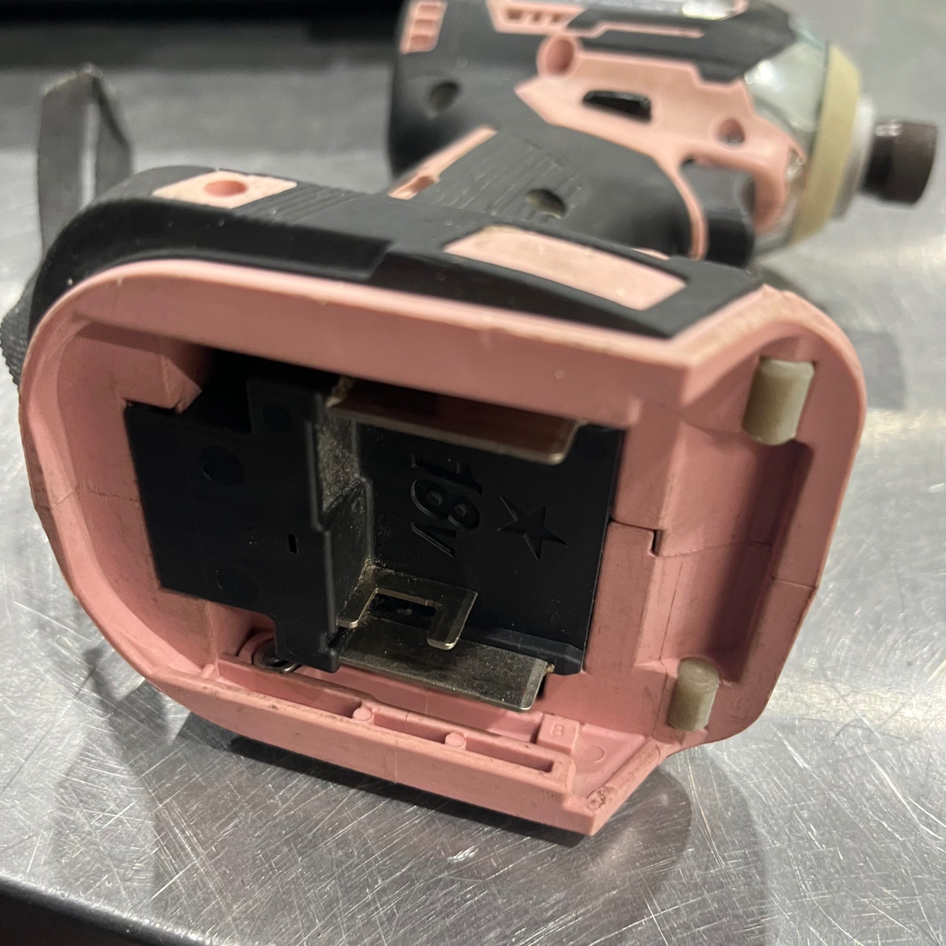 ☆マキタ(makita) コードレスインパクトドライバー TD170DRGXP【川口店