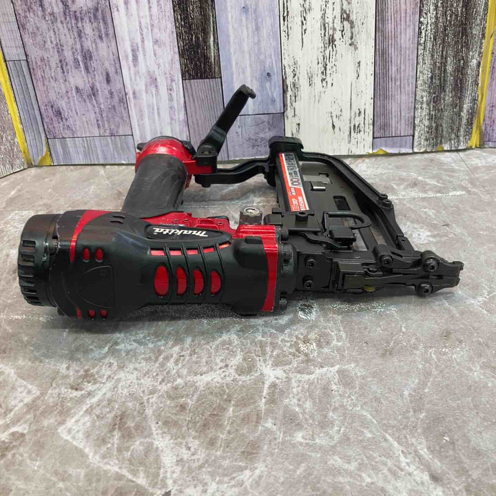 【中古品】★マキタ makita 50ｍｍ 高圧フロアタッカ AT450HA 本体のみ【八潮店】