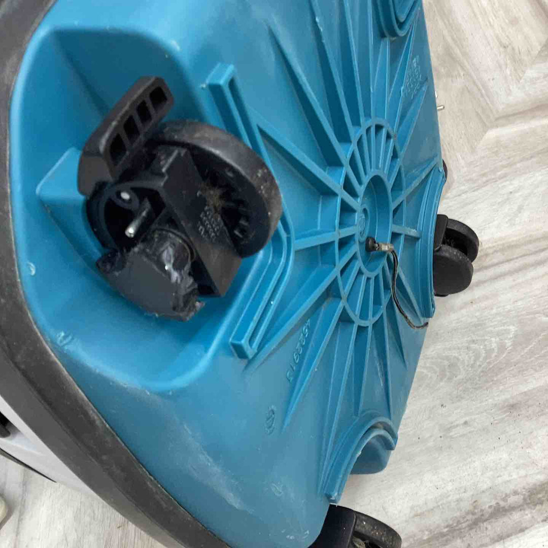 マキタ(makita) 集じん機 乾式 484(P) 業務用 大風量 粉塵 木くず 砂 液体 長時間 木くず 金属粉 有害 粉塵 チリ【越谷店】