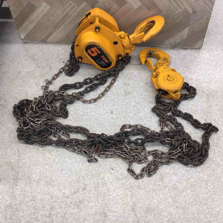 【店頭受取り限定】◇キトー(KITO) チェンブロック チェーンブロック 5t M3形 CB050【八潮店】
