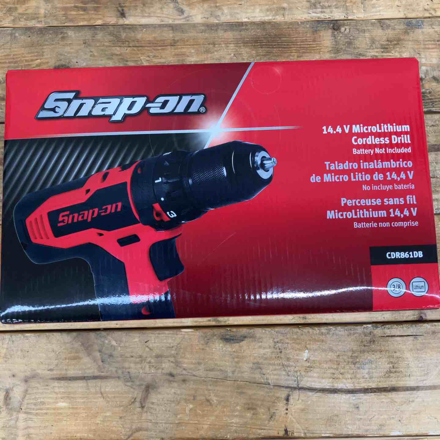 スナップオン(Snap-on) 14.4V 充電式ドリル CDR861DB 【東大和店 スナップオン(Snap-on) 14.4V 充電式ドリル CDR861DB 【東大和店