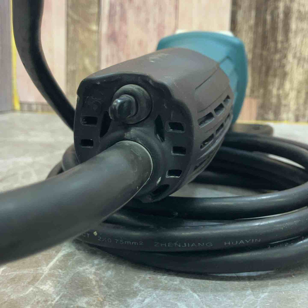 【中古品】☆マキタ(makita) 100mmディスクグラインダ GA4033【八潮店】