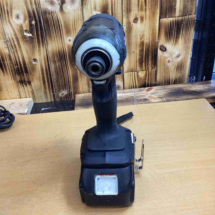 ★マキタ(makita) コードレスインパクトドライバー TD149DRFXB 18V3.0Ahバッテリー2個 充電器付き 代替ケース付き 【越谷店】