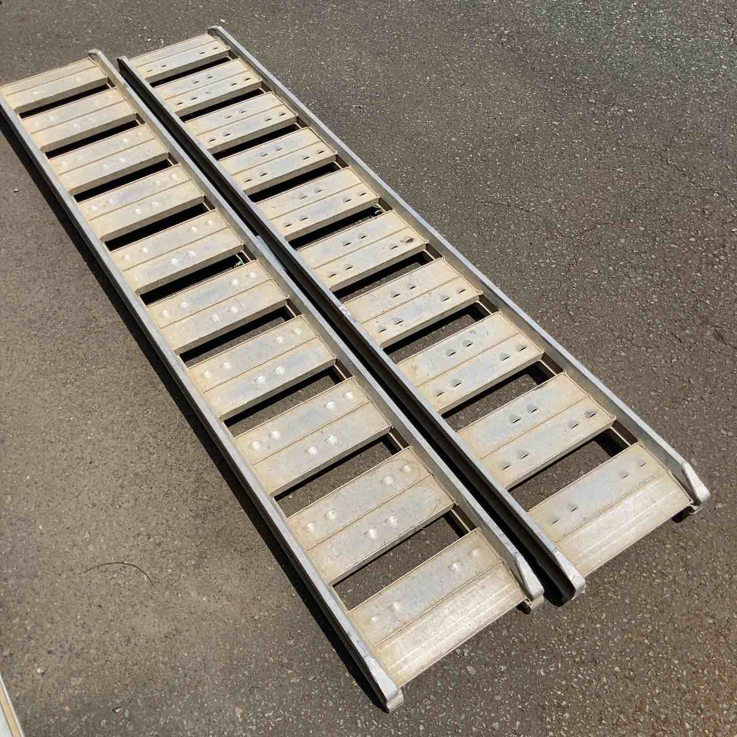 店頭受取り限定】アルインコ アルミブリッジ 1800mm 最大荷重0.5t