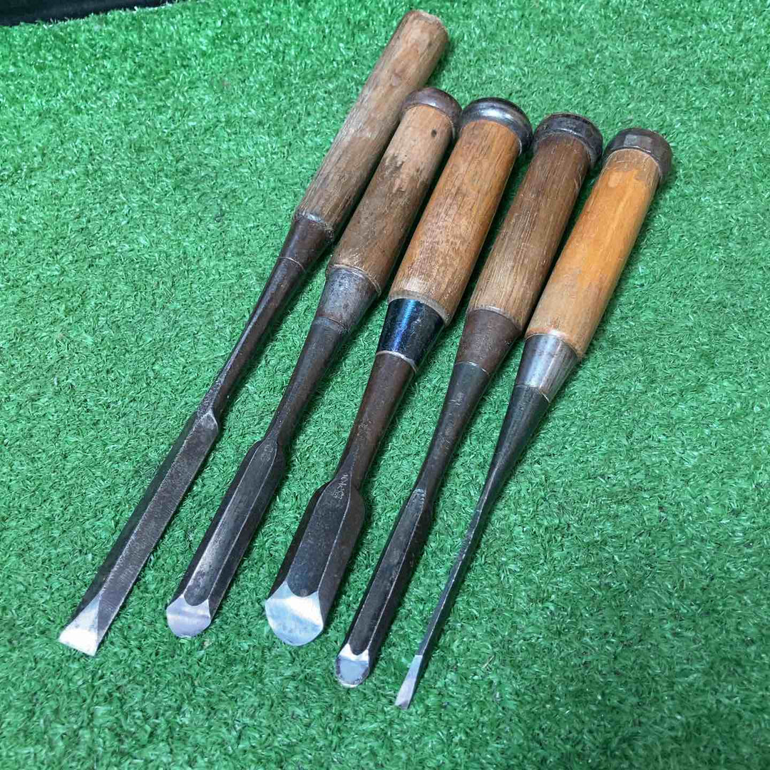 【中古品】炎国貞9本・その他不明5本 鑿 計14本 まとめ売り ノミ 大工道具 和工具