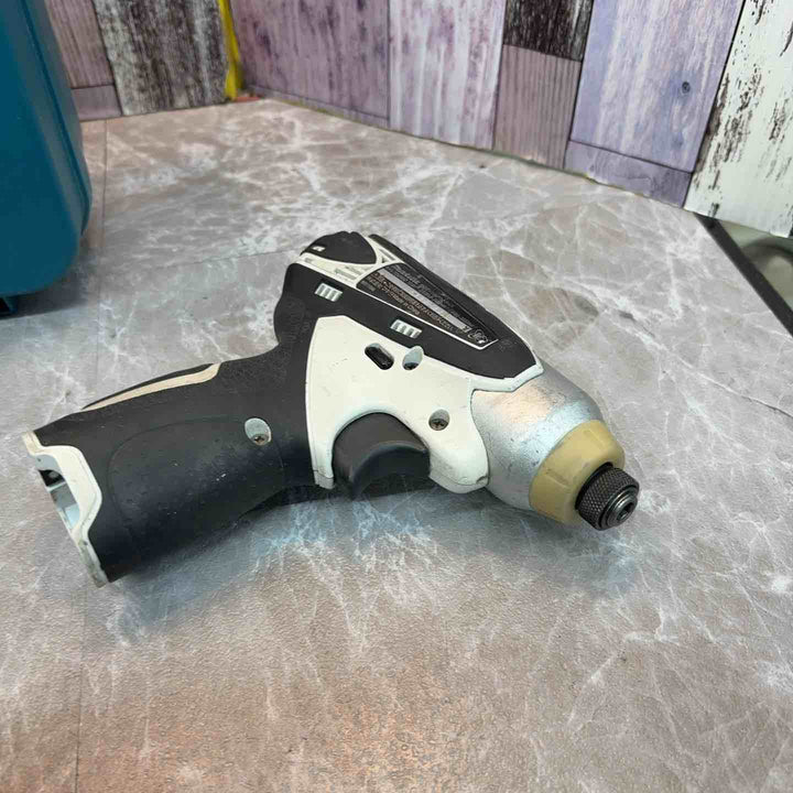 ☆マキタ(makita) コードレスインパクトドライバ TD090DWXW【八潮店】