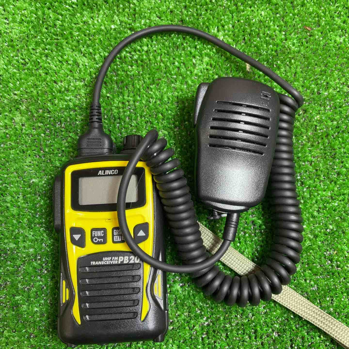 アルインコ 特定小電力トランシーバー DJ-PB20 スピーカーマイク付き4台セット【桶川店】
