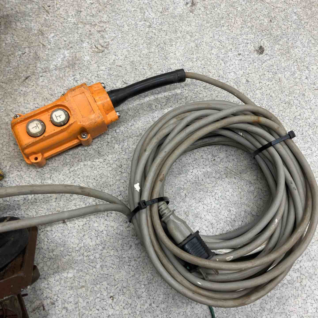 ◇トーヨーコーケン(TKK) ベビーホイスト BH-400  電動ウインチ(ワイヤー)【八潮店】