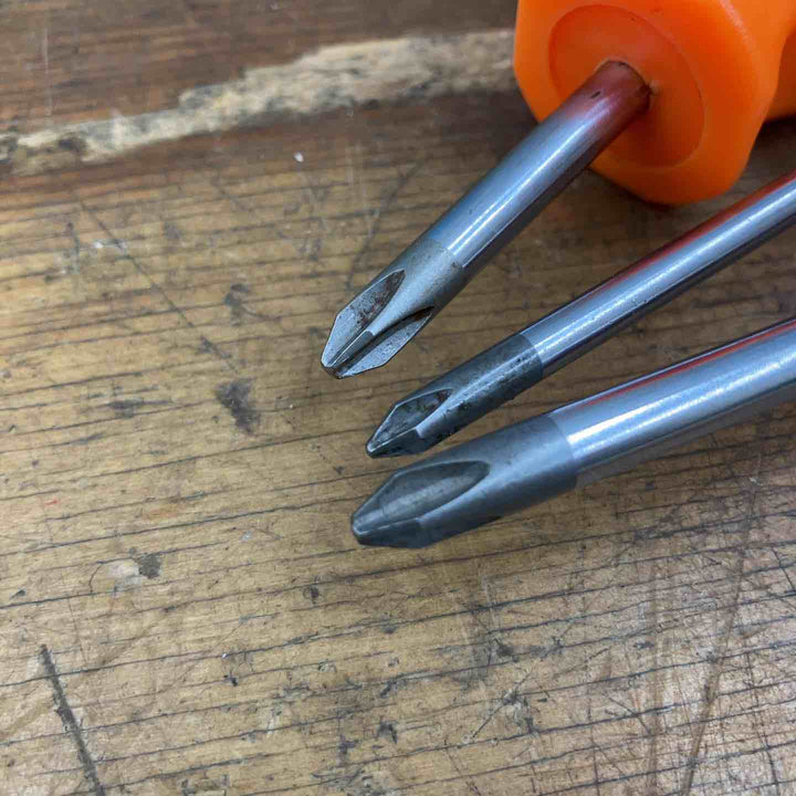 ▲スナップオン(Snap-on) マイナス4本 SDD8, 6, 4, 2, 1 プラス3本  SDDP42, 31,22【柏店】