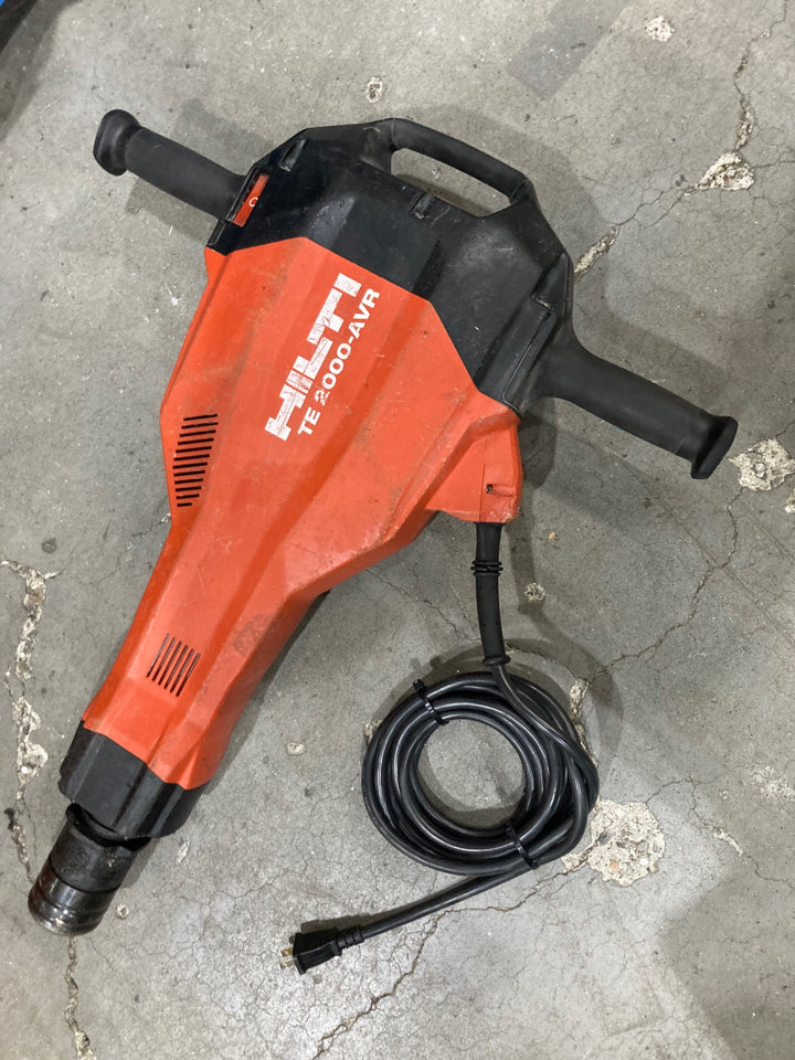 ☆ヒルティ(HILTI) 電動ブレーカー TE2000-AVR　チャックタイプ: TE-S  一回あたり打撃力 35 J  無負荷打撃回数 1800 回/分【川口店】