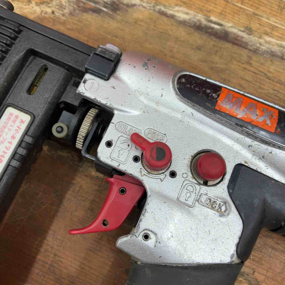 ★マックス(MAX) 高圧フロアタッカ HA-38F2(D)/4MAフロア【柏店】