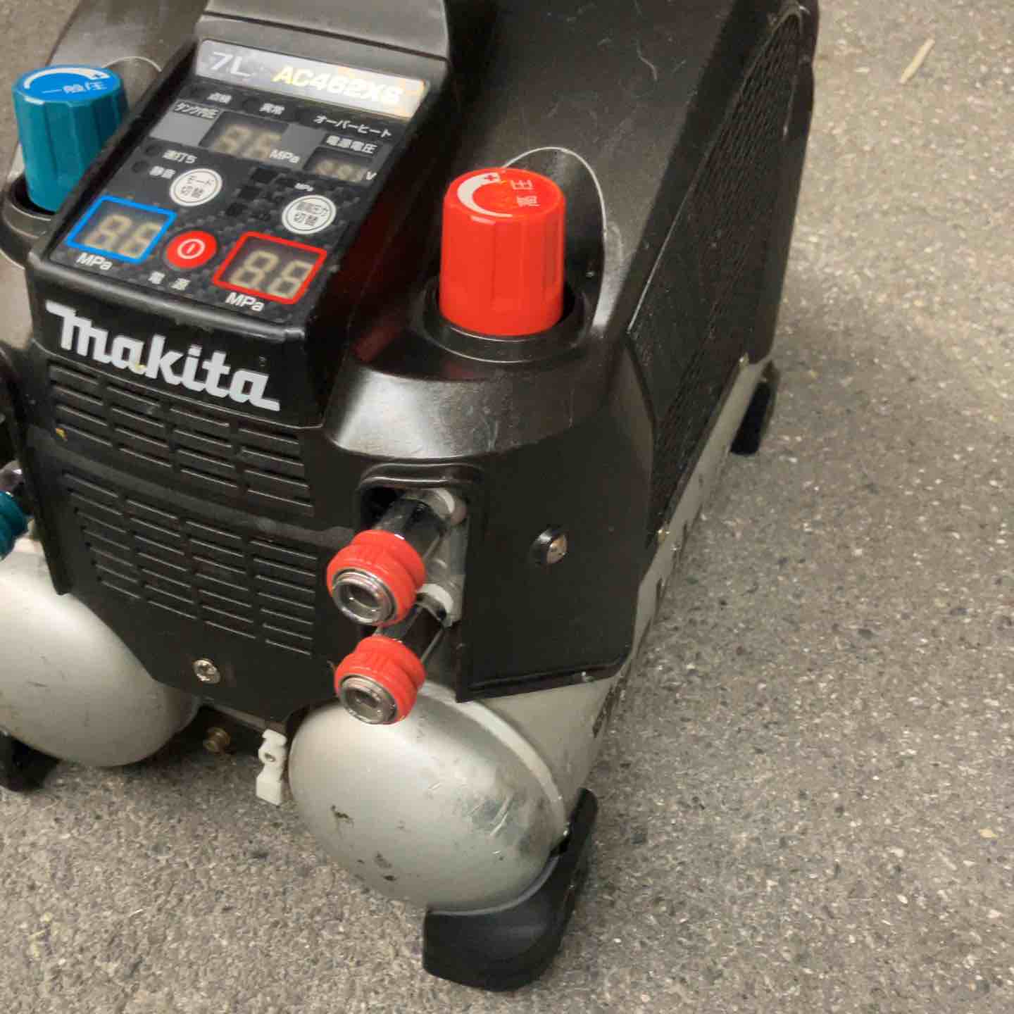 中古品】 マキタ/makita エアコンプレッサー・AC462XS 【桶川店