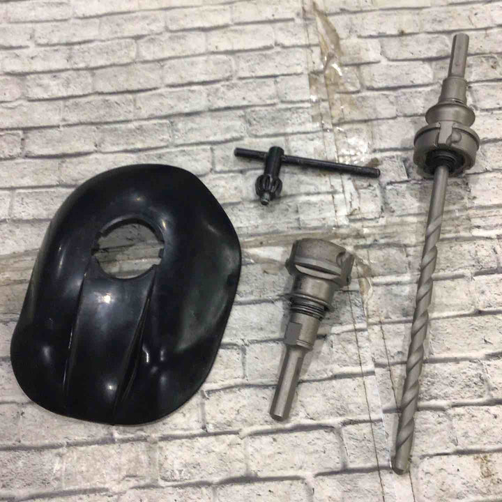 ◇マキタ(makita) ダイヤコア震動ドリル 120mm 8406C 動作確認済み【川口店】