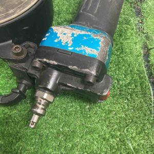 ★マキタ(makita) 高圧エアネジ打ち機 AR411HRM【草加店】