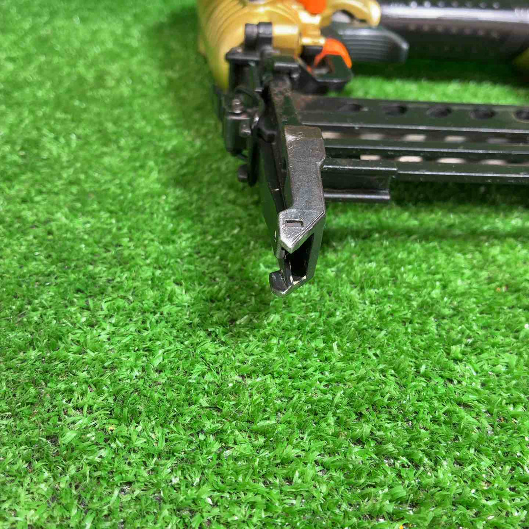 【中古品】 ハイコーキ(HIKOKI ※旧:日立工機) 高圧フロアタッカ N5004HMF 【藤沢店】