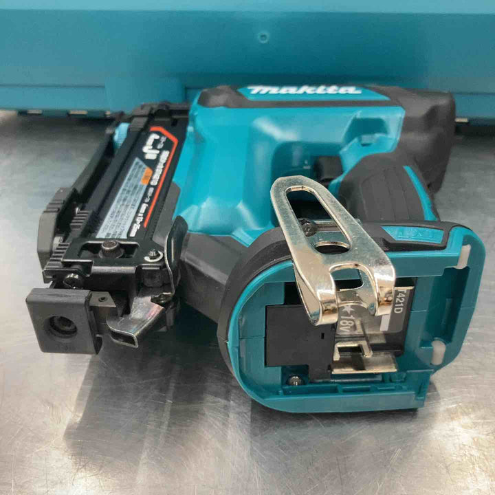 ★マキタ(makita) コードレスタッカー ST421DZK【所沢店】