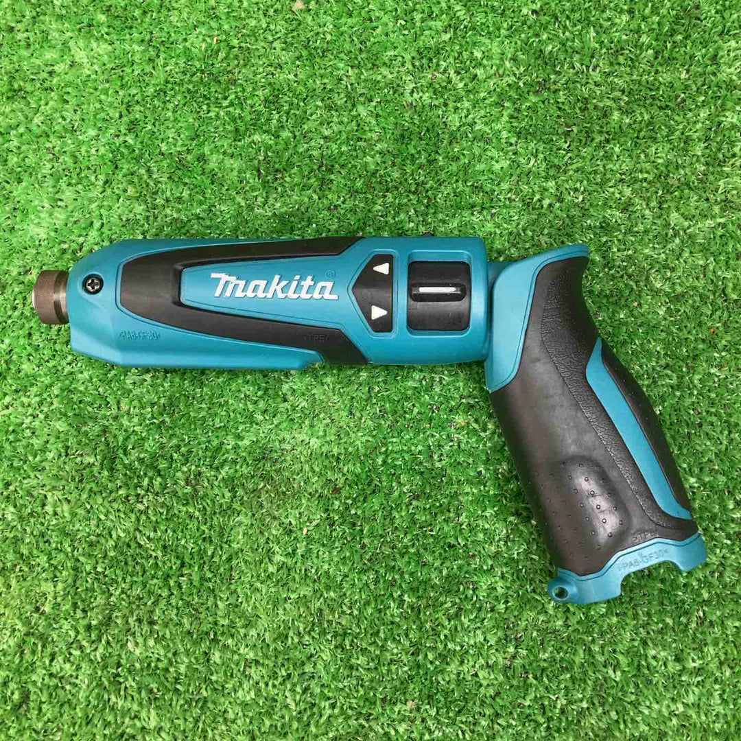 ☆マキタ(makita) コードレスペンインパクトドライバ TD021DSHSP【川越店】