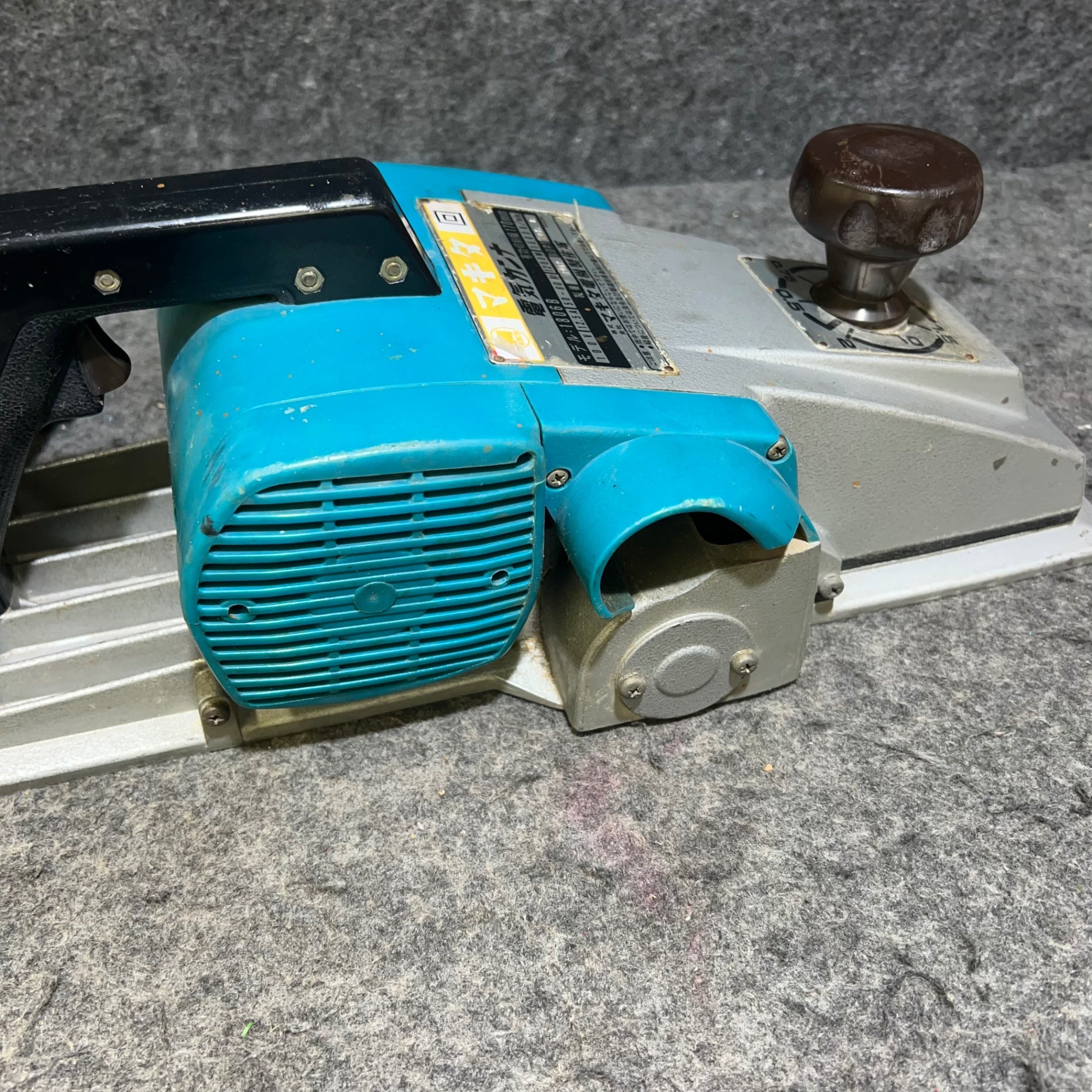 makita/マキタ 電気カンナ1806B【桶川店】 – アクトツールオンライン