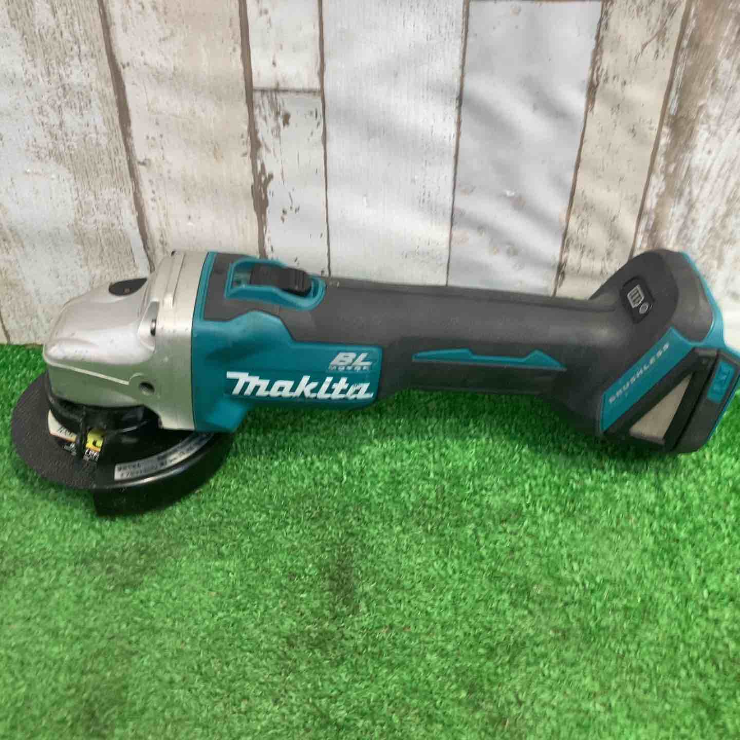 ☆マキタ(makita) 100mmコードレスディスクグラインダ GA404DZN (GA404DN)【町田店】 ☆マキタ(makita) 100mmコードレスディスクグラインダ GA404DZN