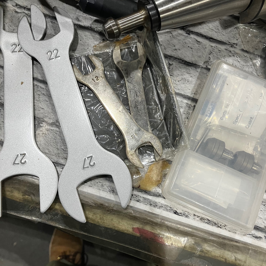 NSK ナカニシ コントローラー ASTORO-E400 超精密 スピンドル HES-BT40 セット販売【川口店】