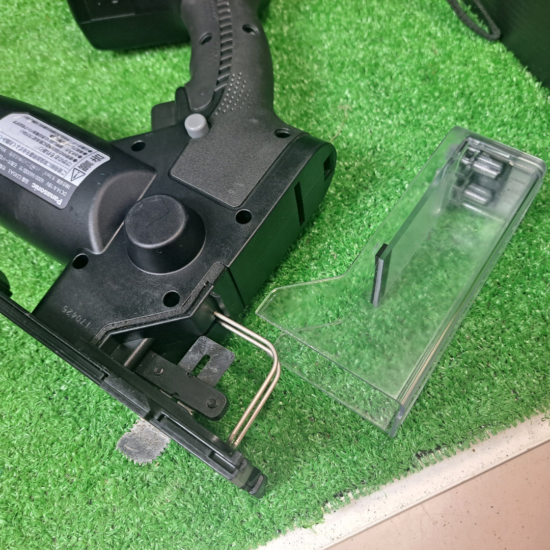 パナソニック/Panasonic 14.4V/18V コードレス角穴カッター EZ45A3LJ2G-B【岩槻店】