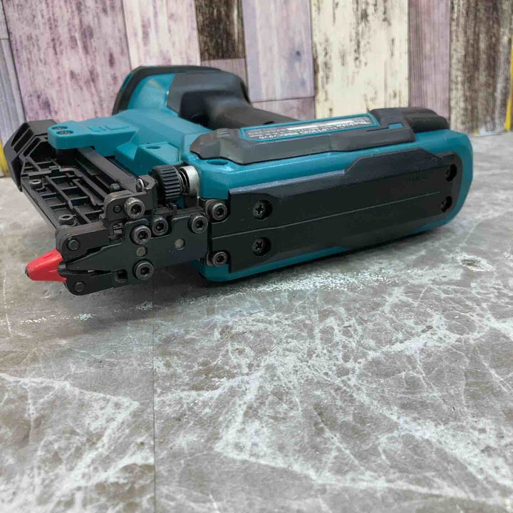 ★マキタ(makita) コードレスピンネイラ PT353DZK【八潮店】