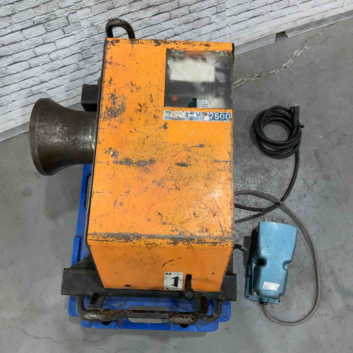 【店頭受取り限定】◇育良精機(イクラ) ケーブルウインチ CW-2500 入線用 CW2500【川口店】