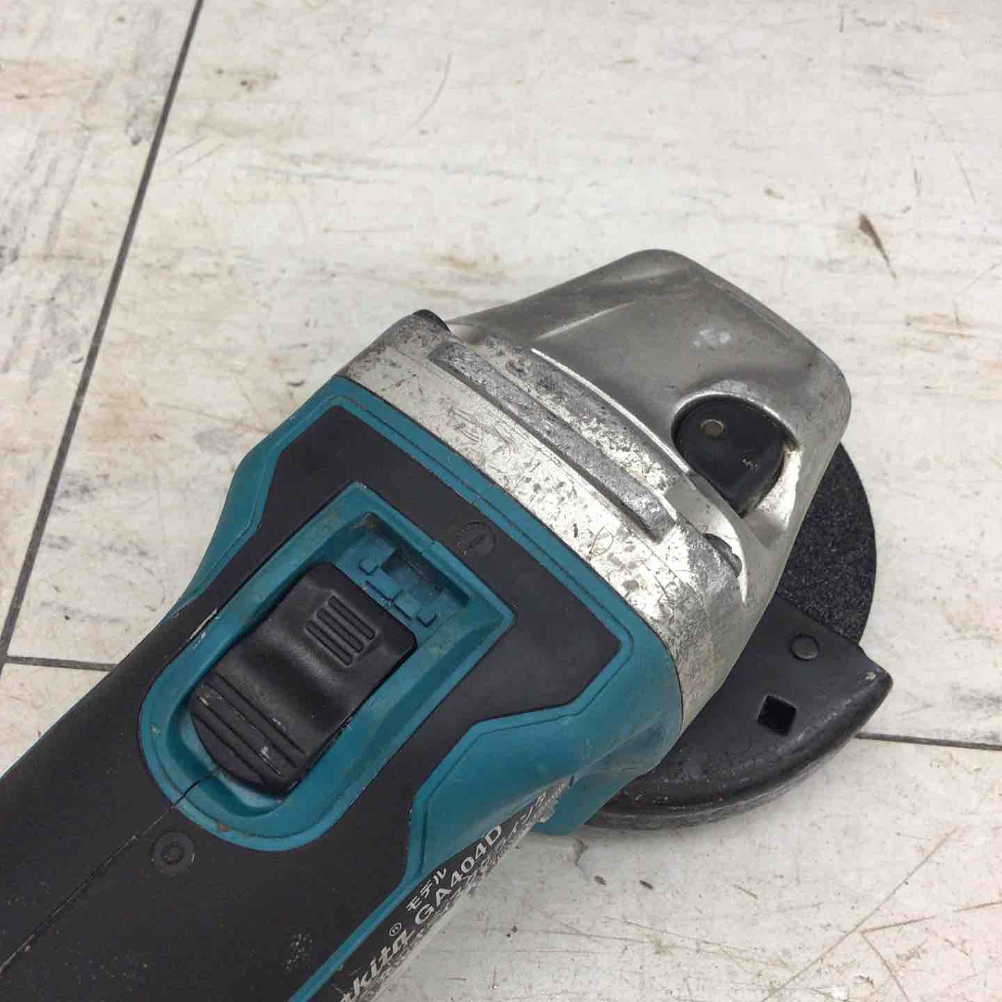 中古品】 マキタ/makita 100mmコードレスディスクグラインダー