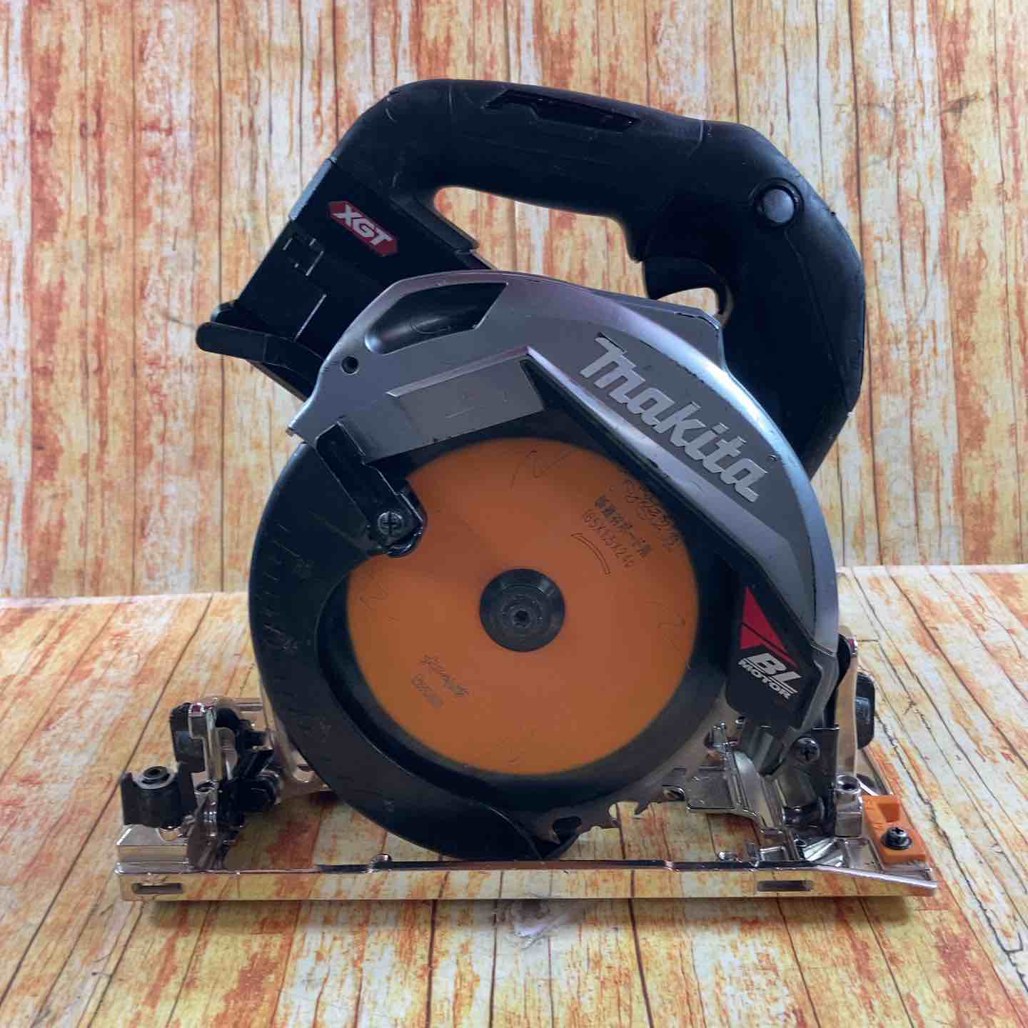 マキタ丸ノコ5607A Amazon | マキタ 電気マルノコ 刃径165mm/切込57mm アルミベース