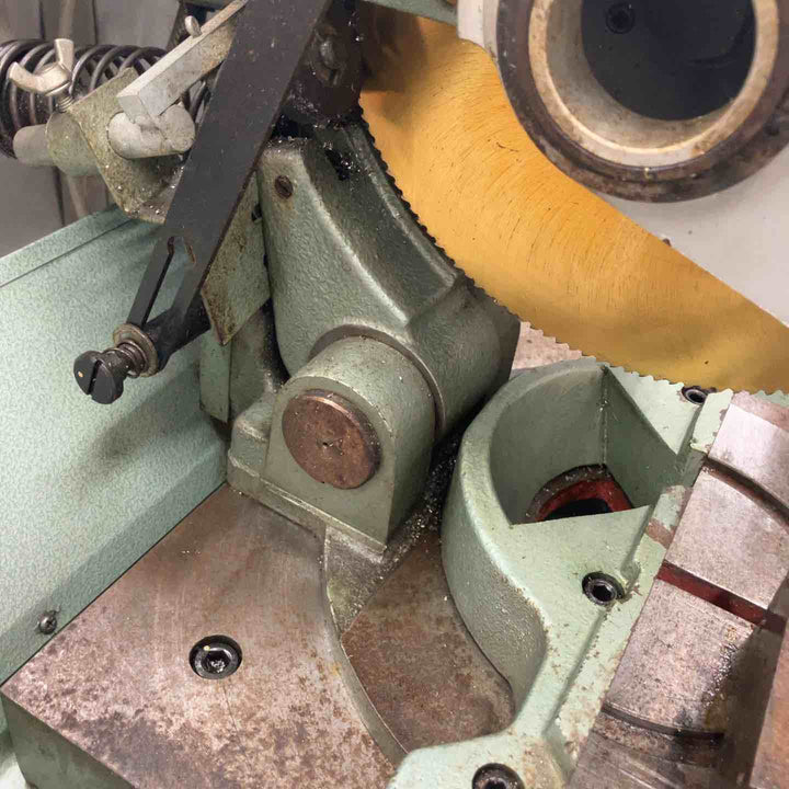 【店頭受取り限定】富士製砥株式会社 精密メタル切断機 KCM-250B【八潮店】