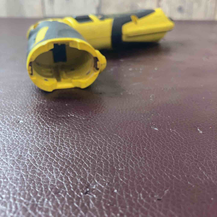 【中古品】 マキタ(makita) コードレスペンインパクトドライバ TD021DSHSP 【東大和店】