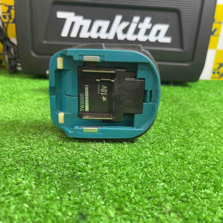 ★マキタ(makita) コードレスインパクトレンチ TW300DRGX　パーツ新品交換済【越谷店】