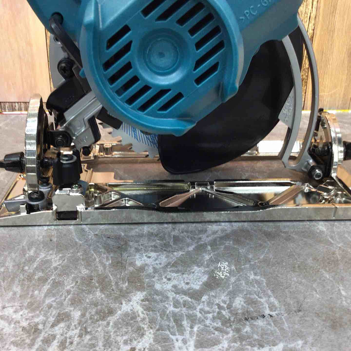 【未使用品】★マキタ makita 18V コードレス丸のこ HS631DZS 本体のみ【八潮店】