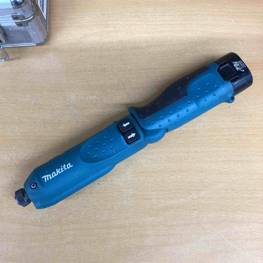 ◇マキタ(makita)コードレスペンインパクトドライバ TD020DS【越谷店】